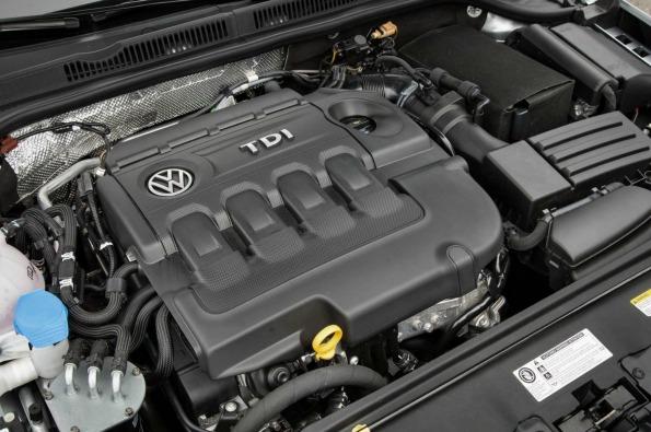 Acusan a VW de probar emisiones con monos y humanos