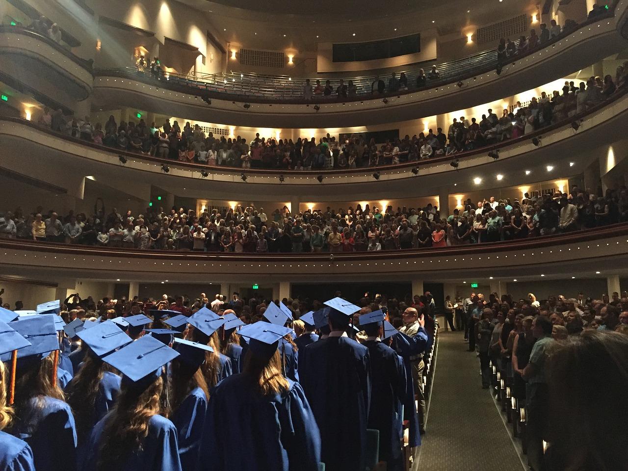 Profeco vigilará paquetes de graduación