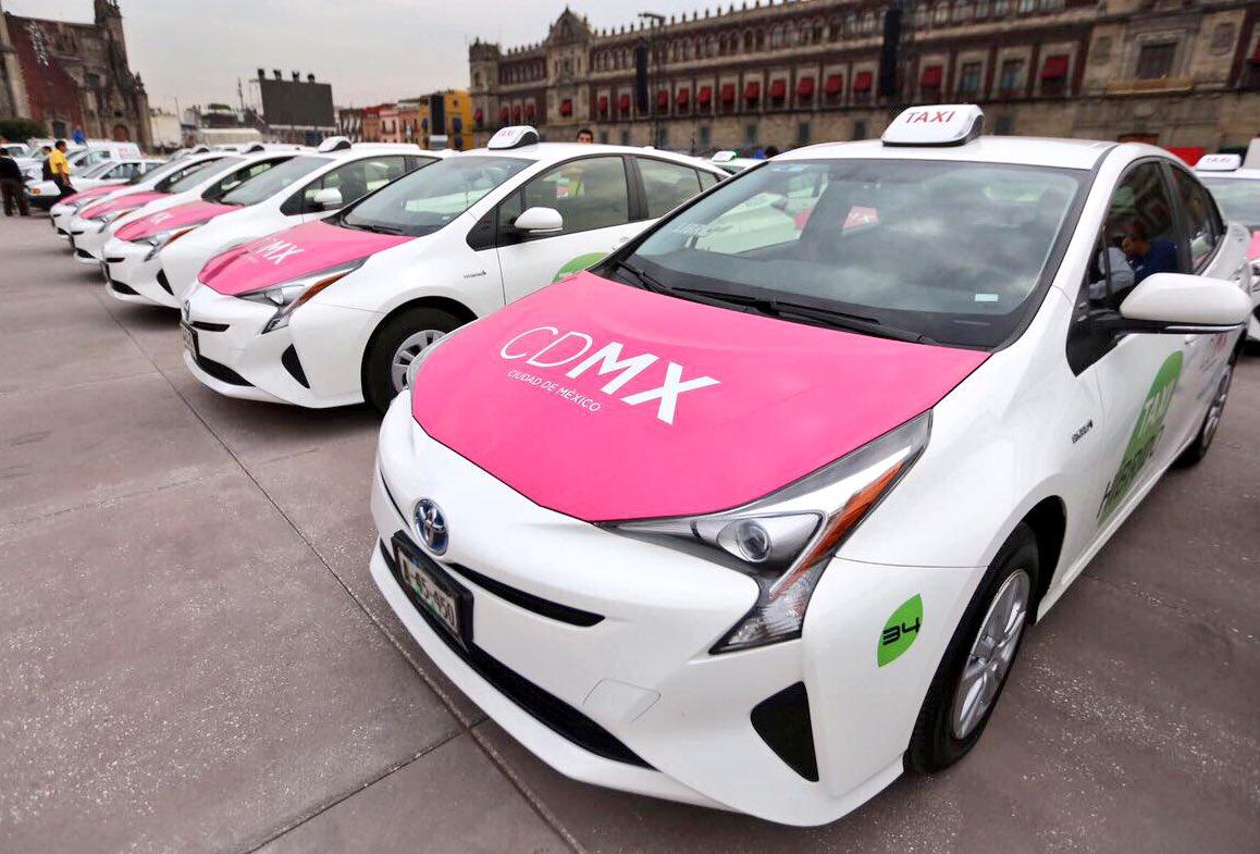 Banderazo a 200 taxis híbridos para la CDMX