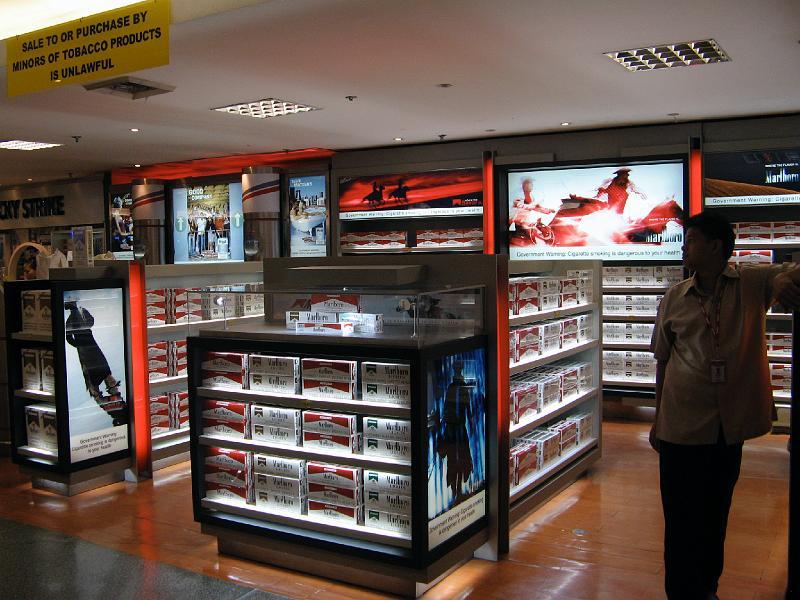 Va SAT contra la venta de cigarros pirata