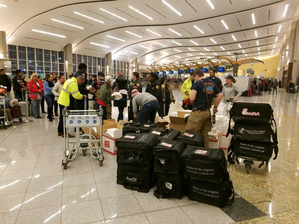 Apagón en Aeropuerto de Atlanta afectó más de 1,000 vuelos