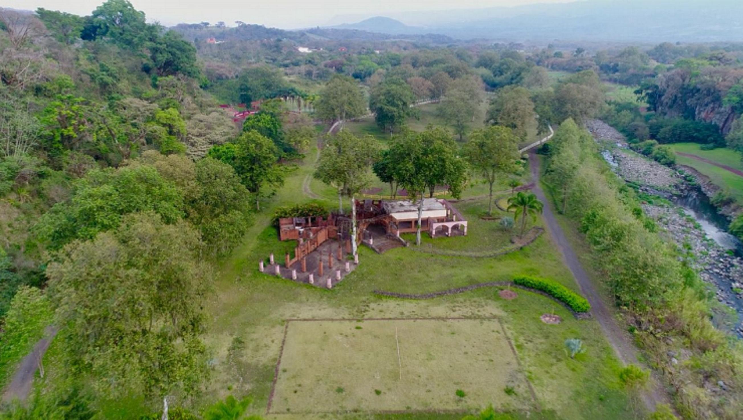 Aseguran en Veracruz rancho a familiar de ex funcionario de Duarte