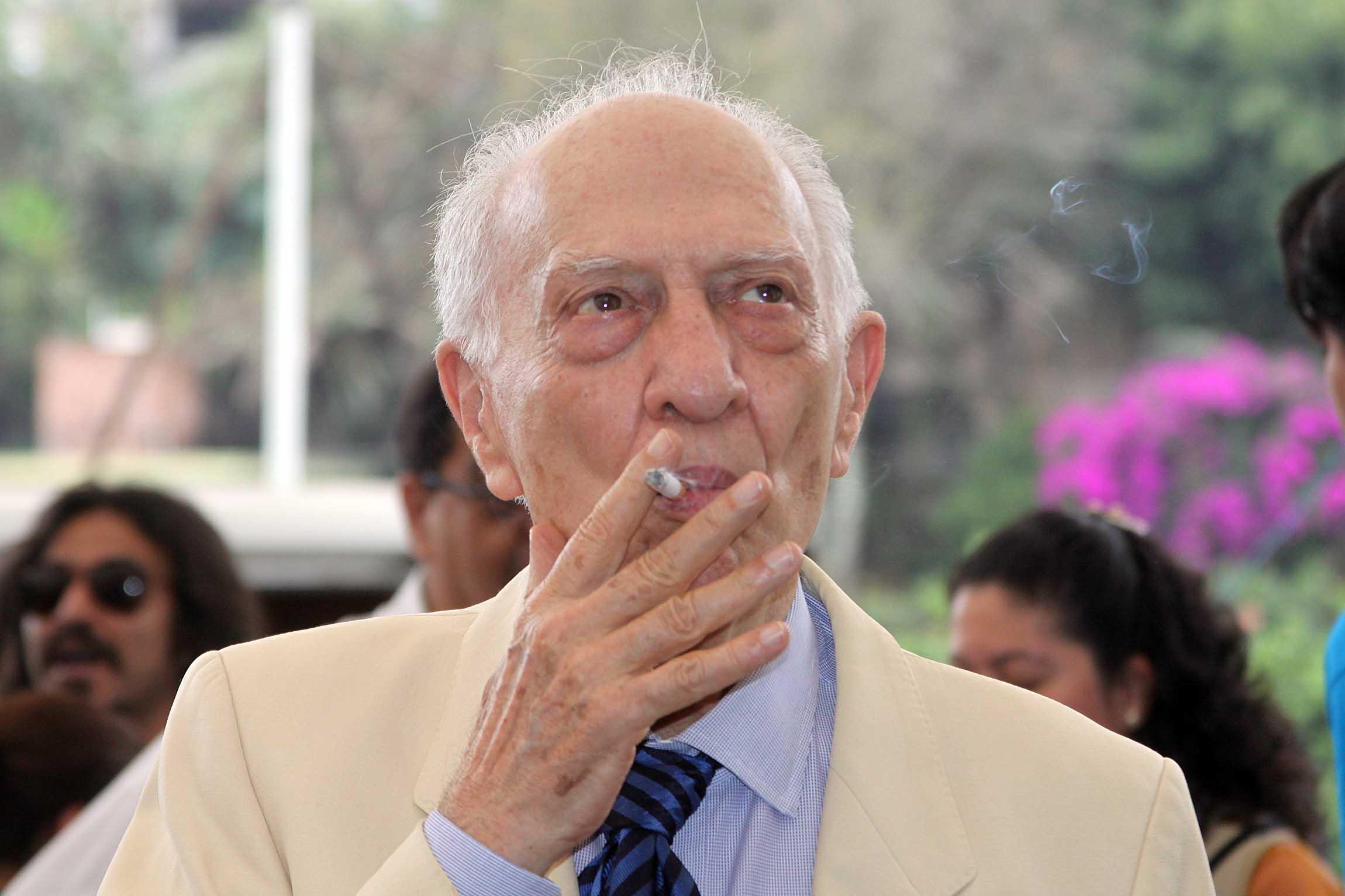 Fallece a los 85 años el escritor mexicano Sergio Pitol