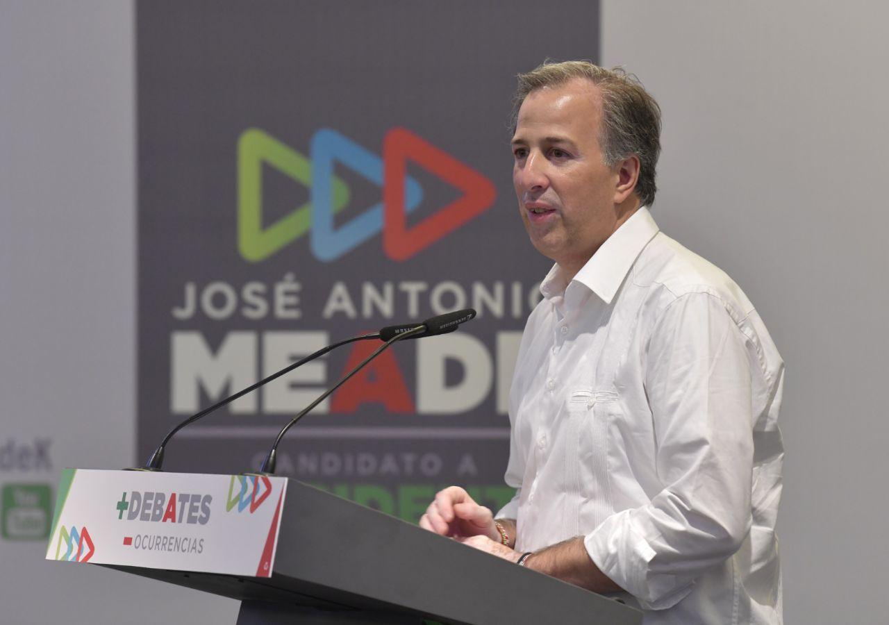 Meade exige a AMLO ser serio y lo llama a debatir