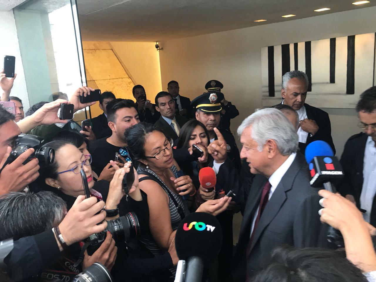 AMLO lima asperezas con empresarios; acuerdan trabajar en conjunto