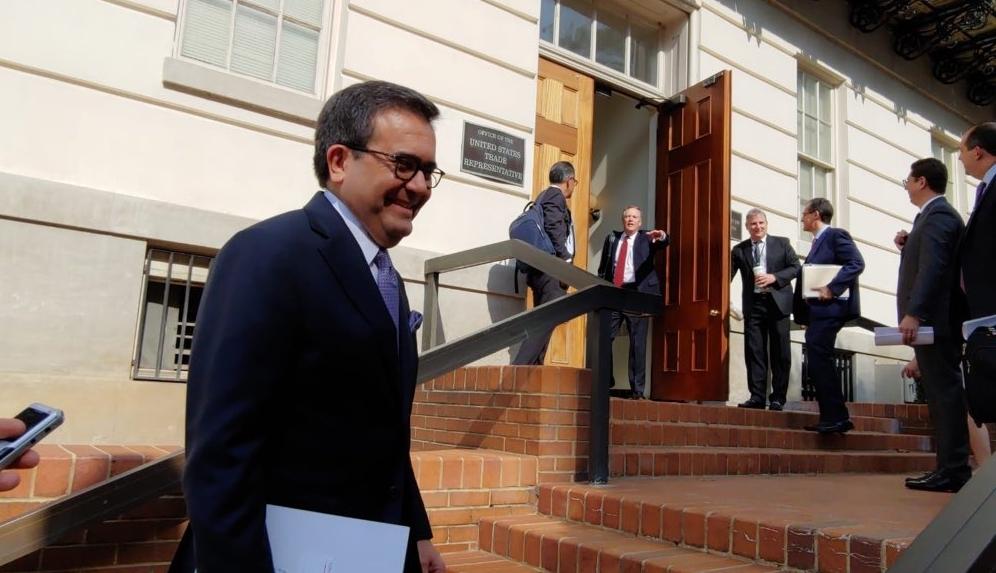 No hay garantía de concluir negociaciones del TLCAN en agosto: Guajardo