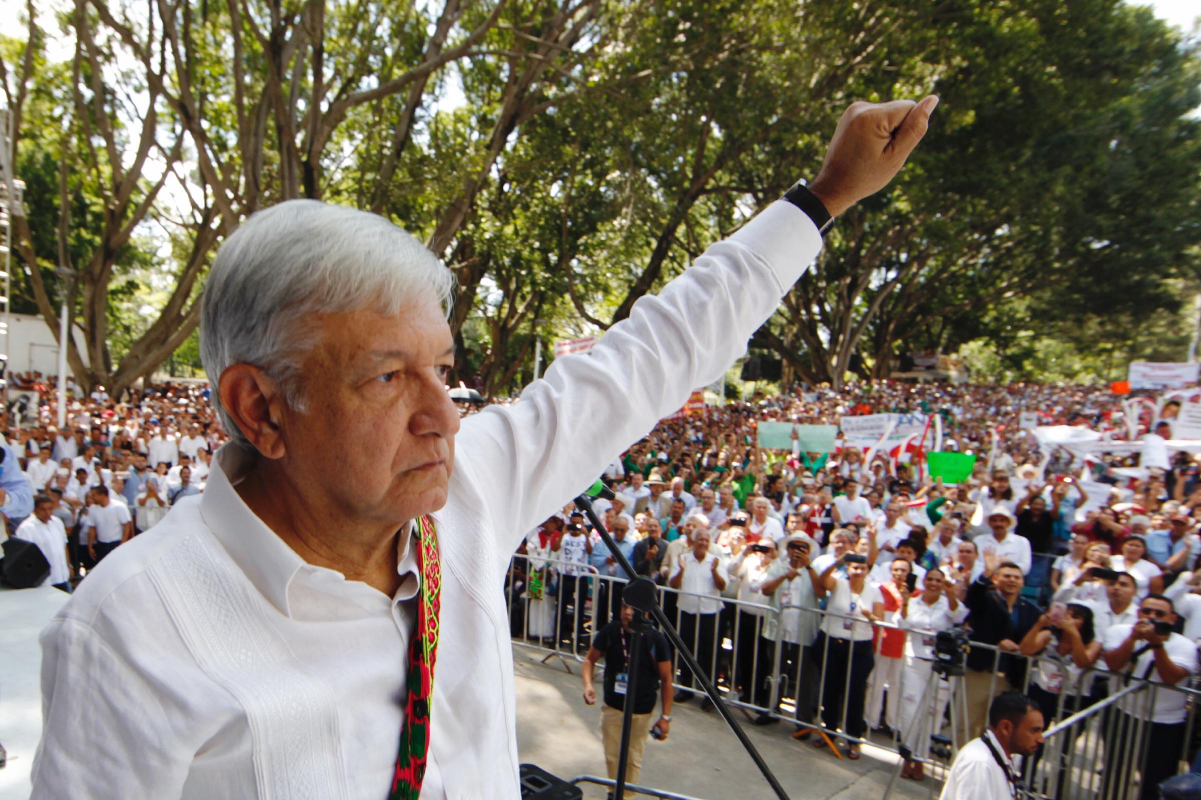 Compromisos de campaña serán cumplidos pese a crisis, asegura AMLO
