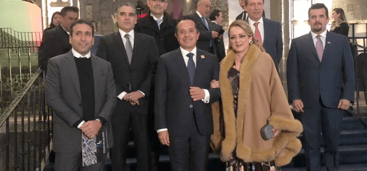 Reconocen a Carlos Joaquín con el premio “Hombres y Mujeres de la Casa 2018”