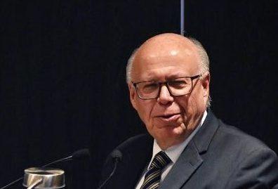 Renuncian José Narro Robles y Beatriz Pagés al PRI