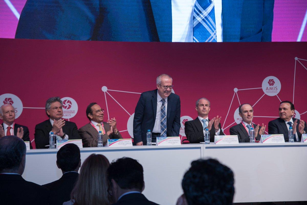 Finanzas públicas, en línea con metas fiscales pese a entorno global complejo: Urzúa