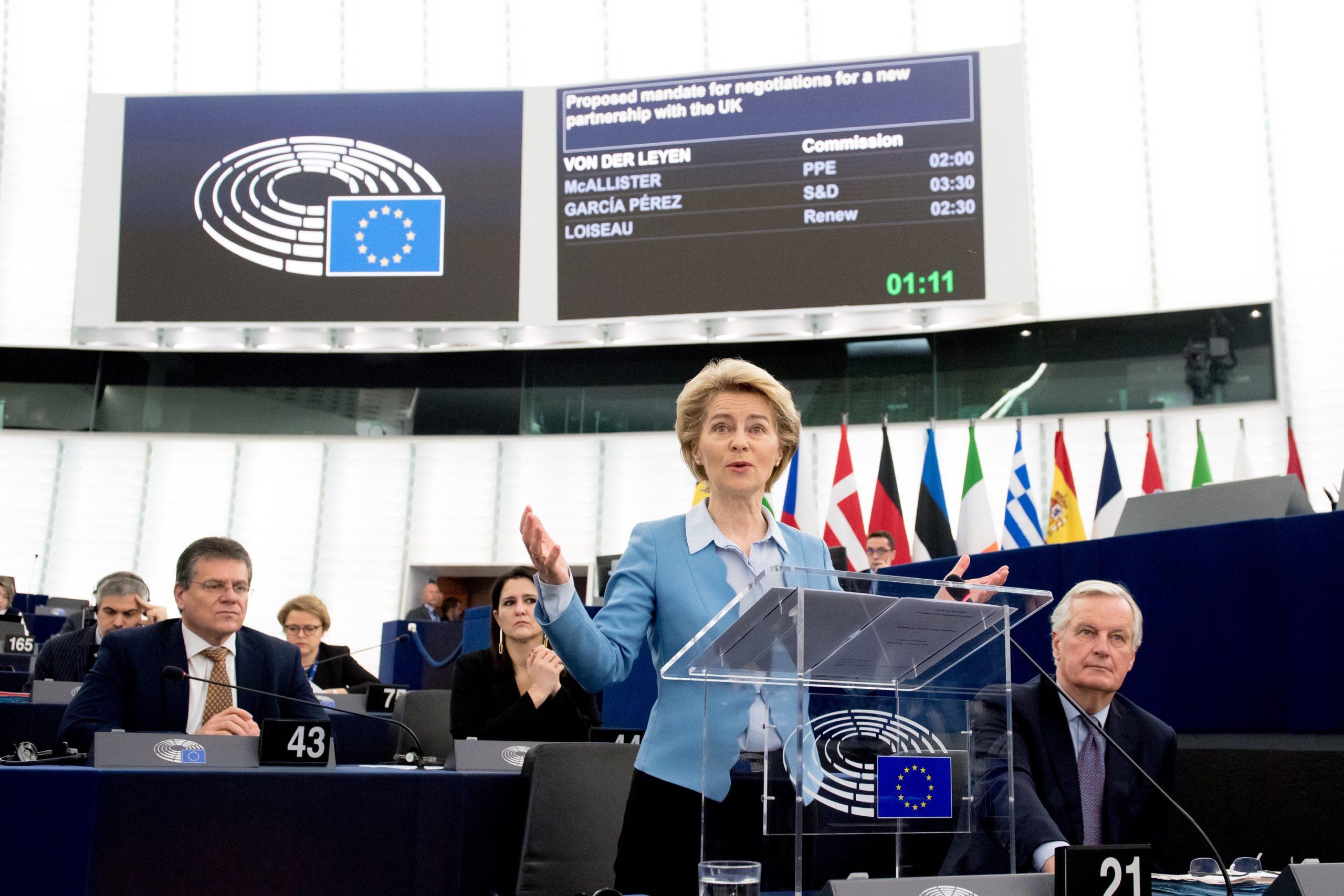 Para acceder a mercado abierto europeo, Reino Unido deberá aceptar acuerdo más estricto