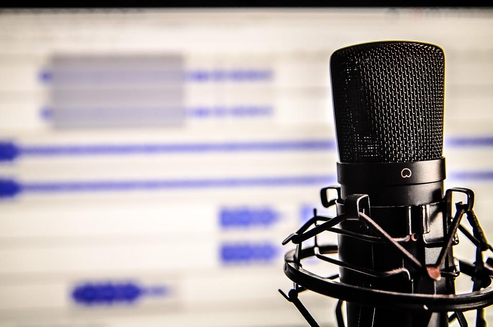 Amazon adquiere Wondery para pisar más fuerte en el mercado de los podcasts