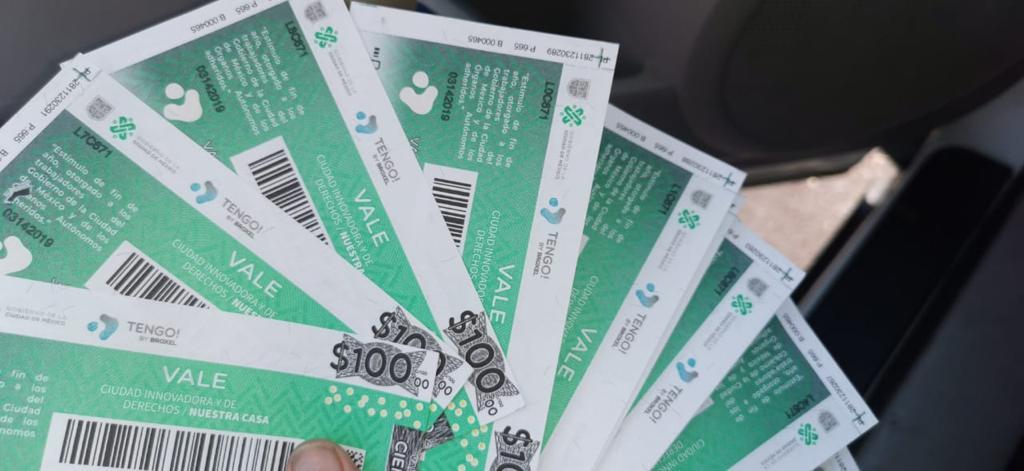 Reportan entrega de vales de despensa falsos a trabajadores de la CDMX