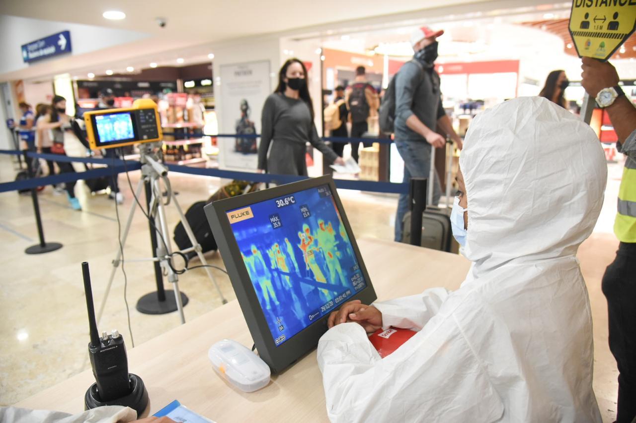 Aeropuerto de Cancún recibió más de 2 millones de viajeros en junio