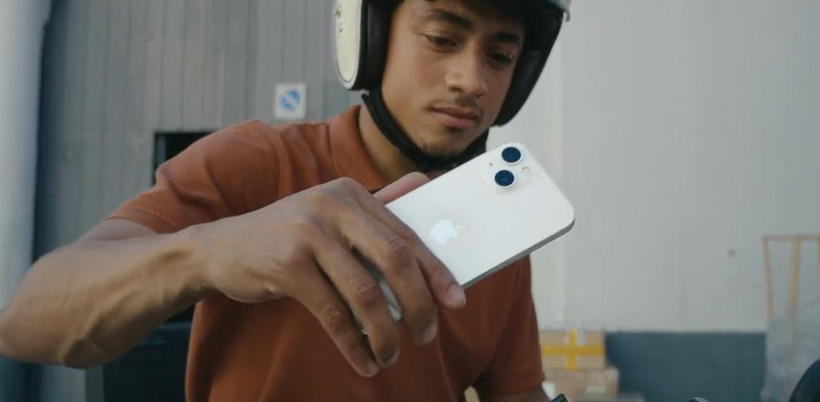iPhone 13