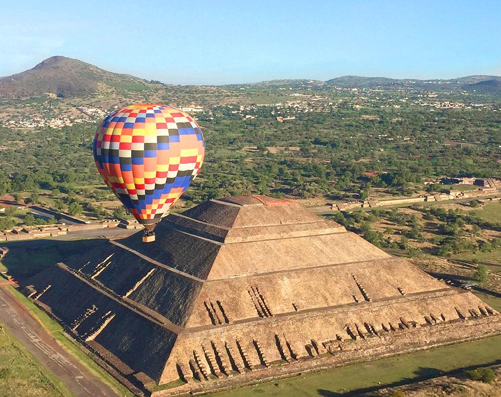 Zona Arqueológica de Teotihuacán / Sectur