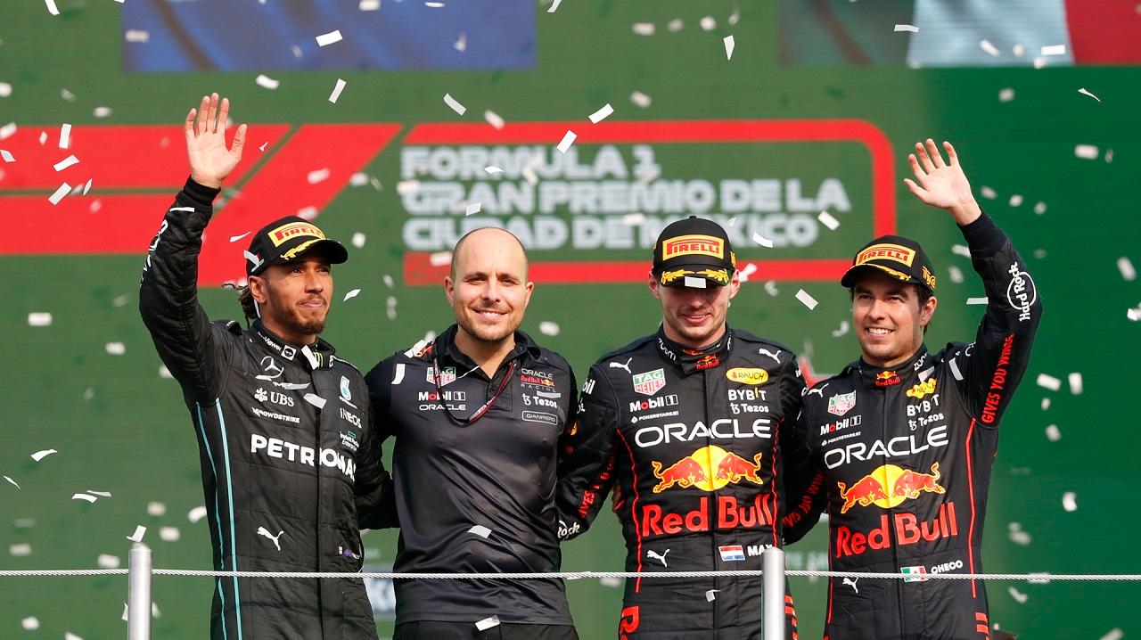Max Verstappen, de Red Bull, ganó por 4a vez el Gran Premio de México / @lopezdoriga
