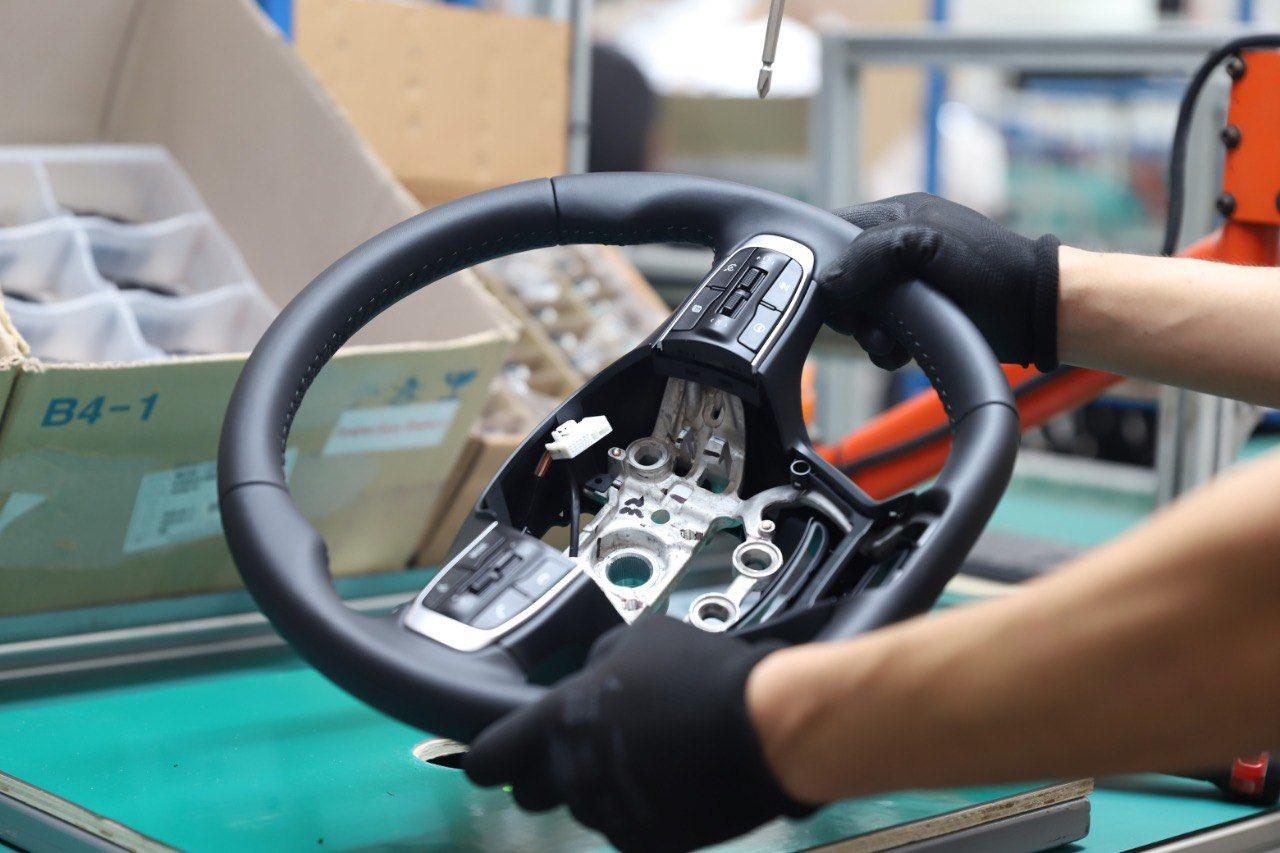 Dayou Autoparts / @Economia_NL