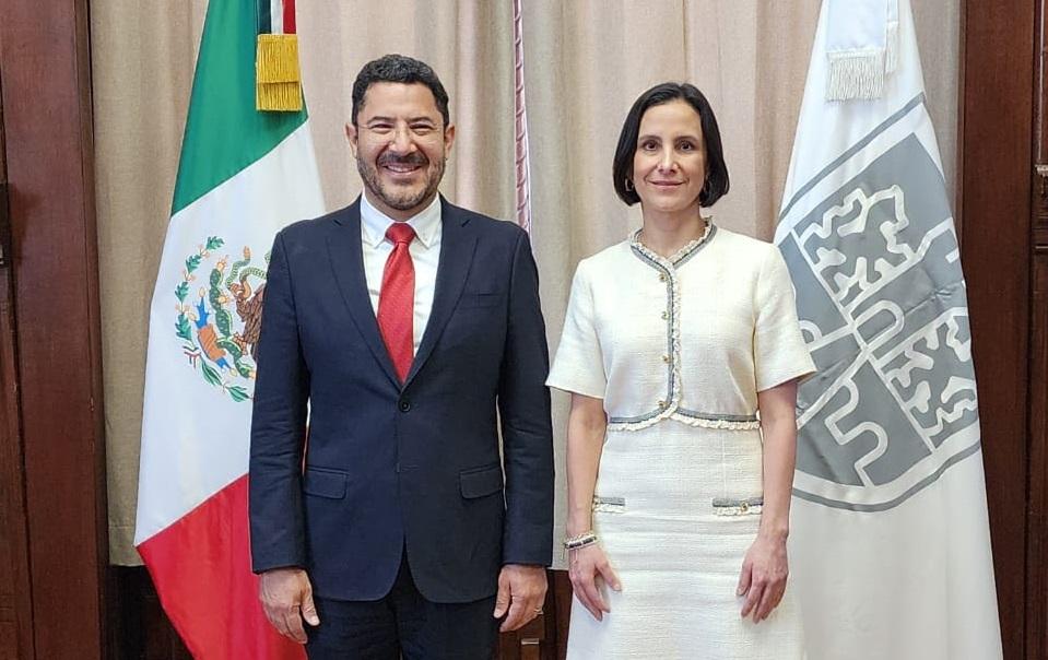 Martí Batres y Luz Elena González / @martibatres