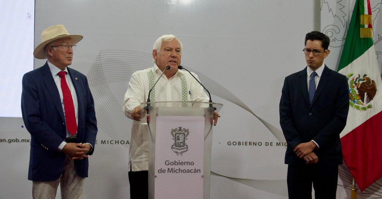 Ken Salazar, Víctor Villalobos y Roberto Velasco / Sader