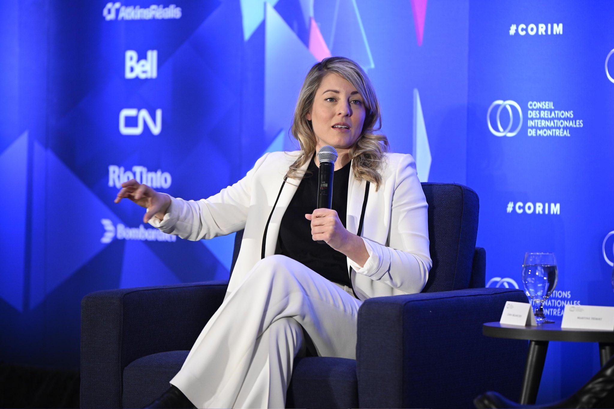 Mélanie Joly / @melaniejoly