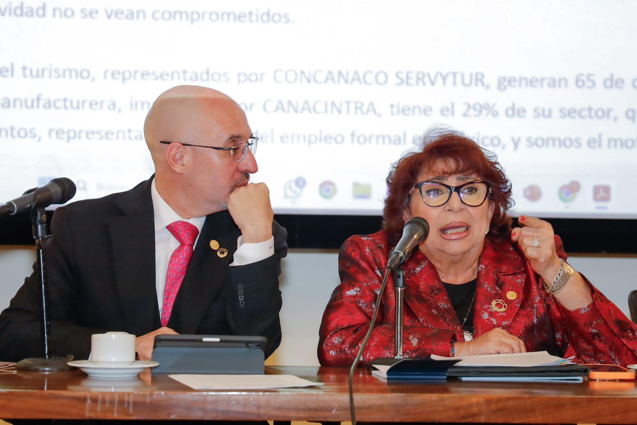 Octavio de la Torre y Esperanza Ortega / @CANACINTRAMex