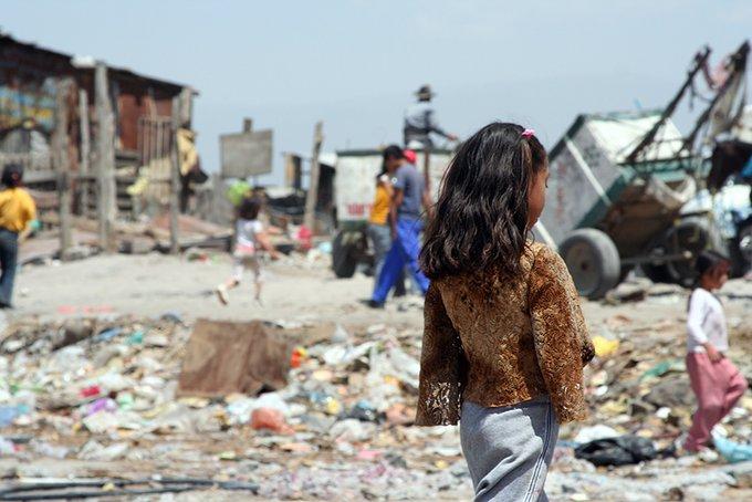 mujeres, Pobreza en América Latina / Foto: @FMInoticias
