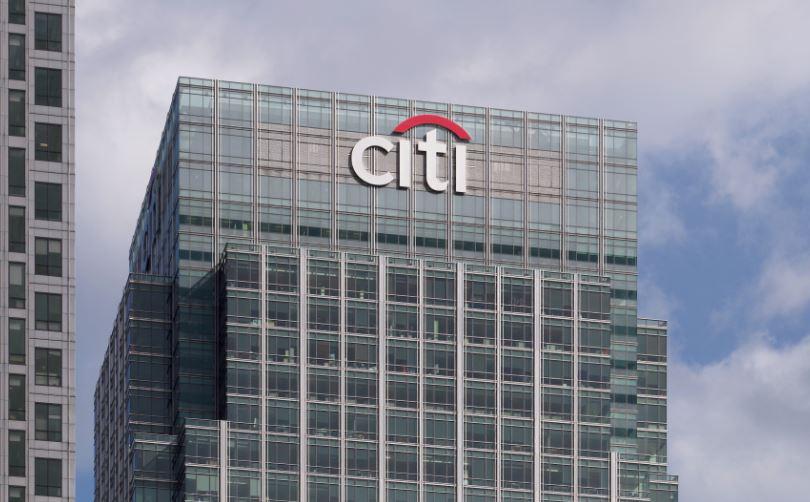 Citigroup mejoró ganancias en 2T21; ingresos retrocedieron